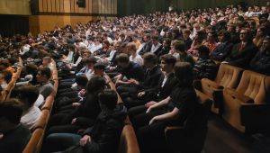 20221219_100335.jpg Tradiční předvánoční divadelní představení – tentokrát hra Maryša