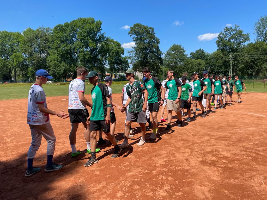 b8294a665b385502d77fb845b28e66f3de64a73d - Mistrovství republiky v softballu (15. června 2022)