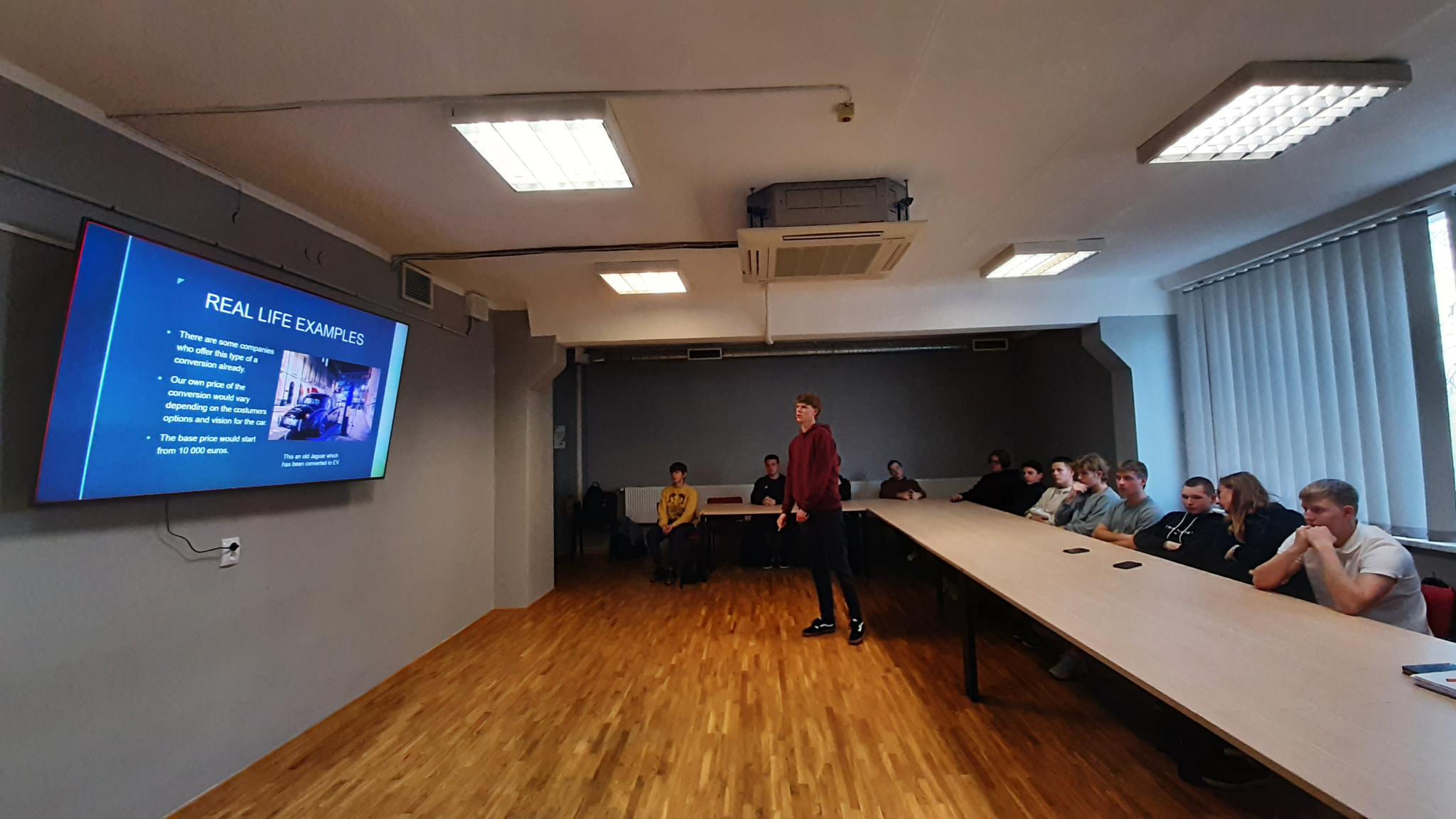 20231103 130109 - Výstupy / Outputs