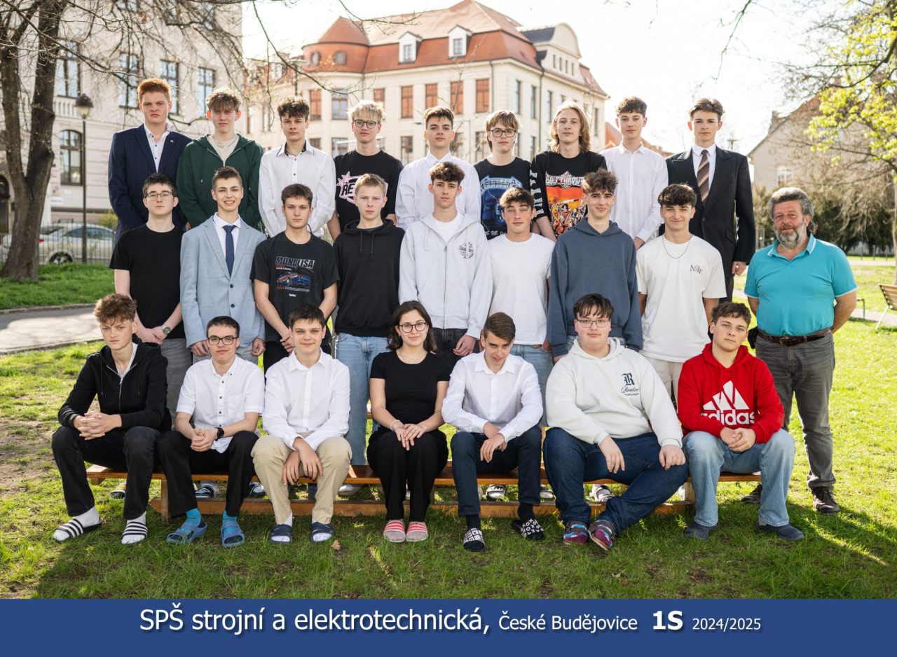 1s 29x - Focení tříd a učitelského sboru - 15. 4. 2025