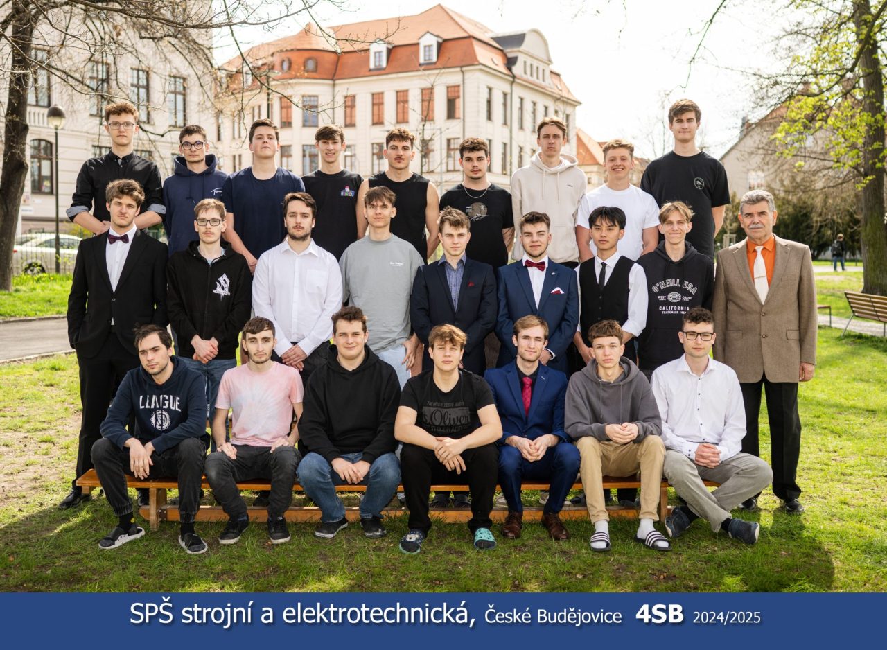 4sb 26 x kopie - Focení tříd a učitelského sboru - 15. 4. 2025