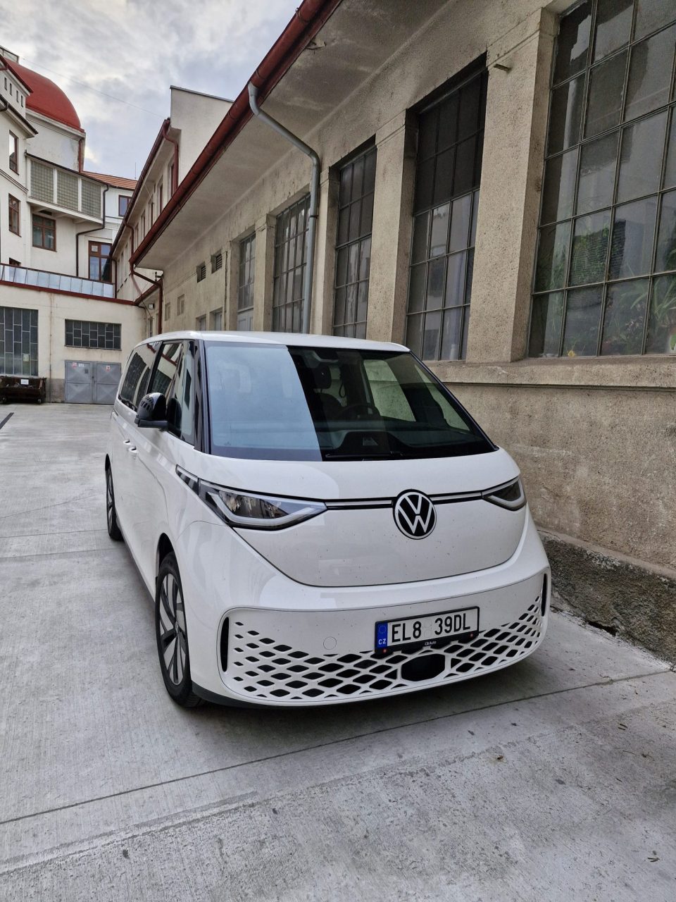 20250506 061017 - Děkujeme za zapůjčení elektromobilu k testovacím jízdám 