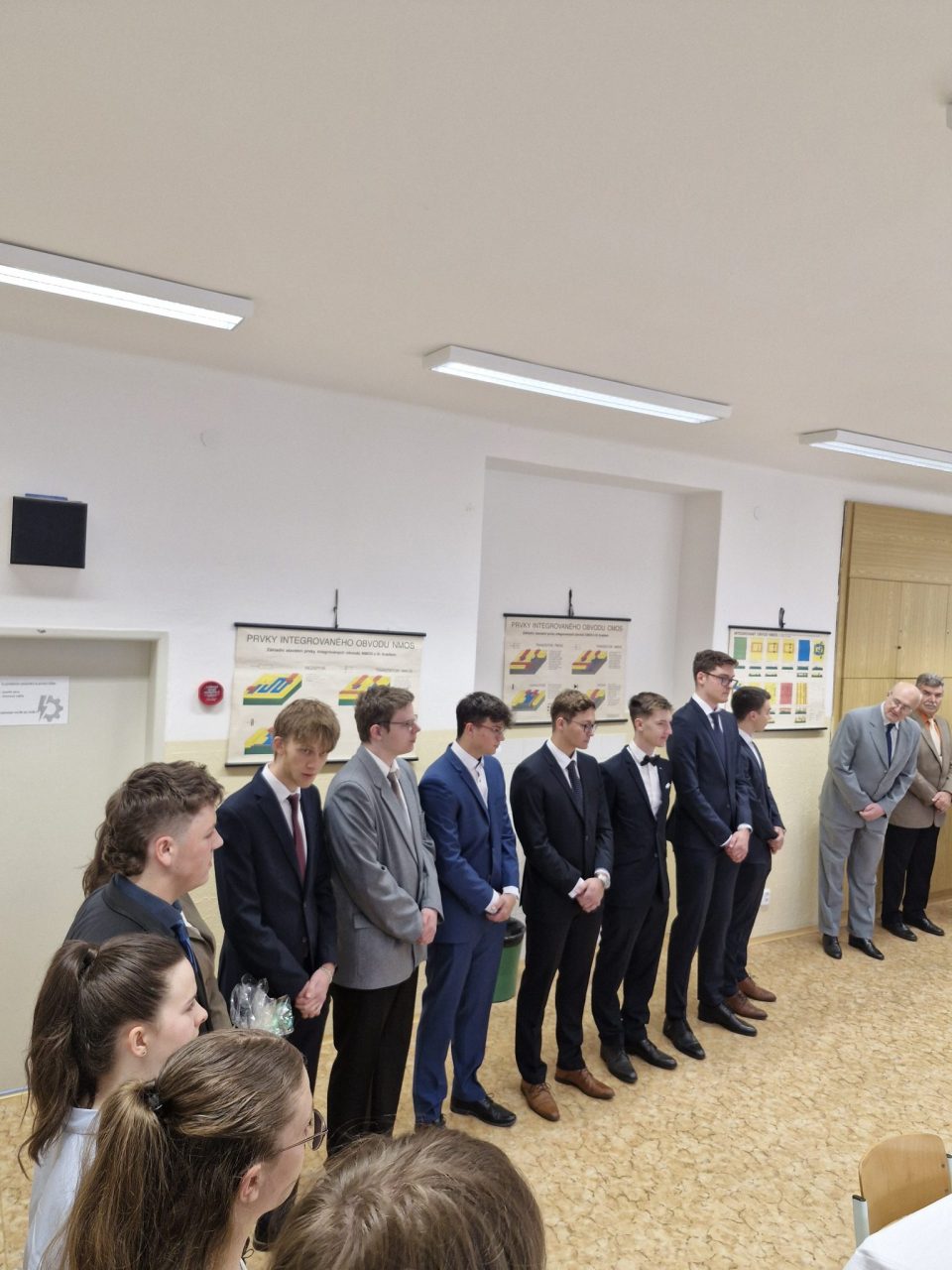 20250519 074739 - Maturitní zkoušky 2025: Přehled výsledků a úspěchů našich čtvrtých ročníků