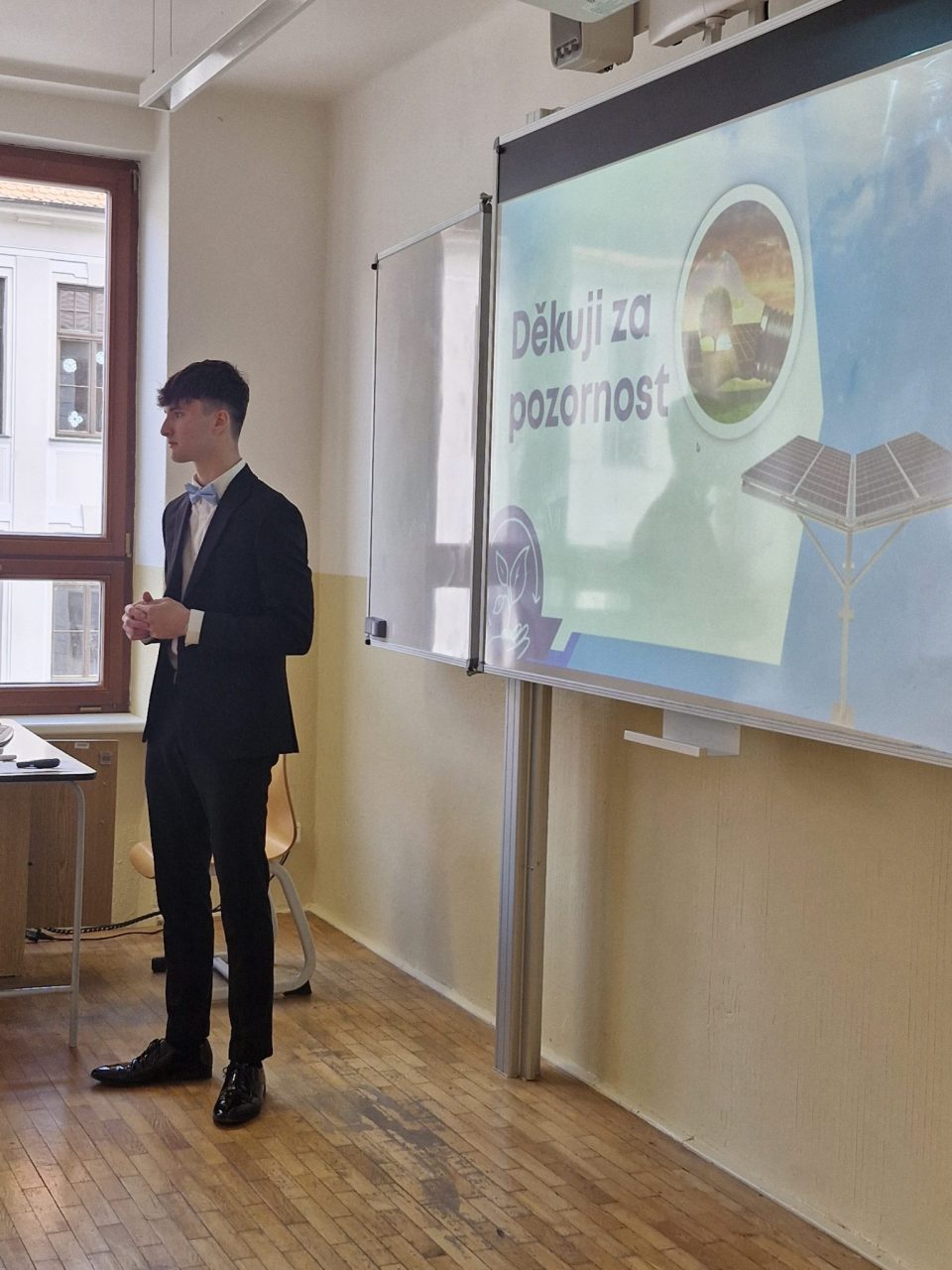 20250526 105240 - Maturitní zkoušky 2025: Přehled výsledků a úspěchů našich čtvrtých ročníků