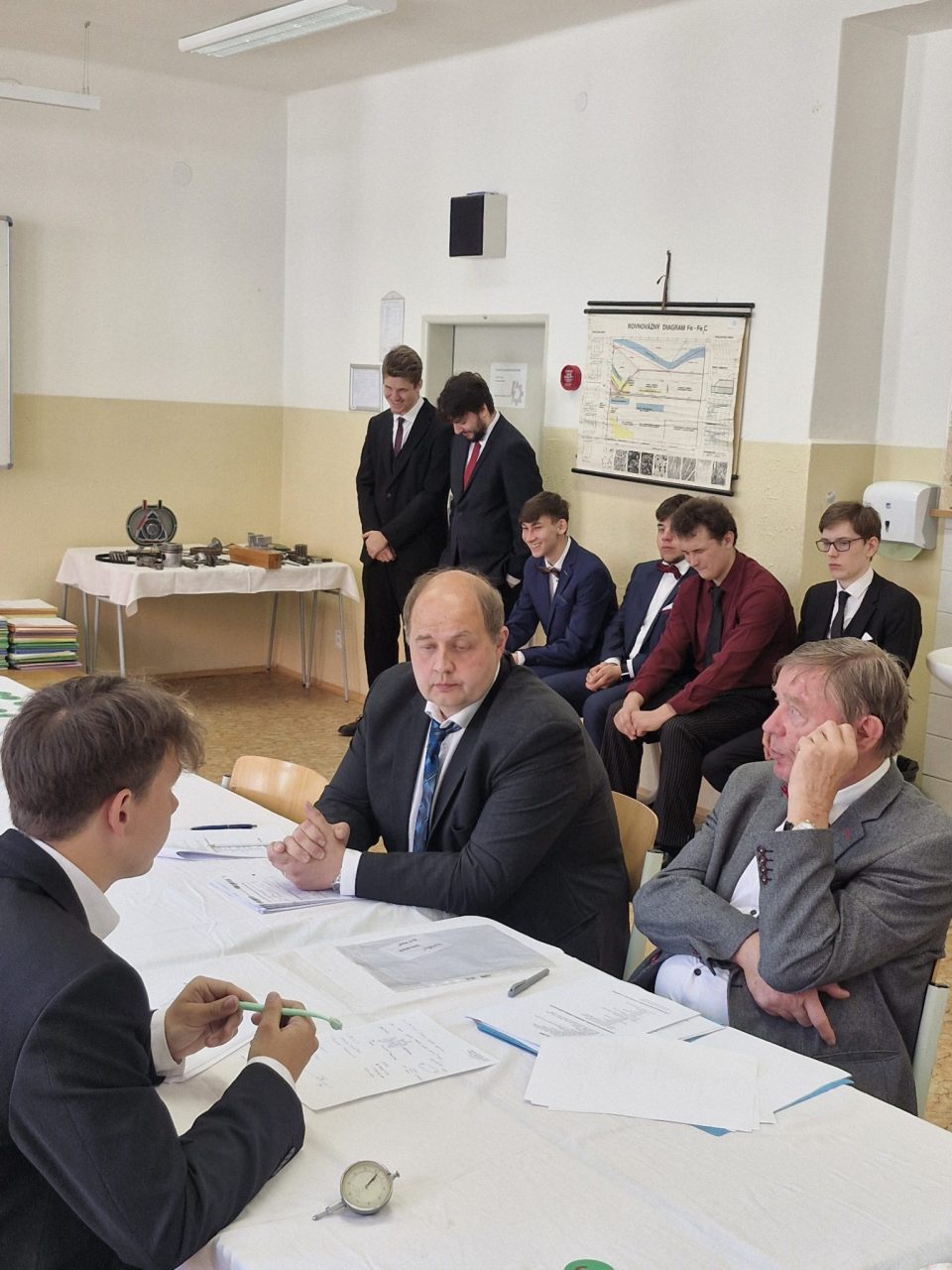20250526 110021 - Maturitní zkoušky 2025: Přehled výsledků a úspěchů našich čtvrtých ročníků