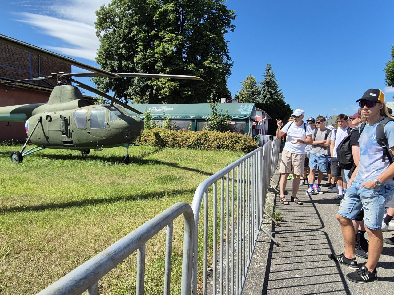 20250625 102155 - Školní akce na závěr roku - 2.S a 3.ER (Letecké muzeum Kbely, Praha)