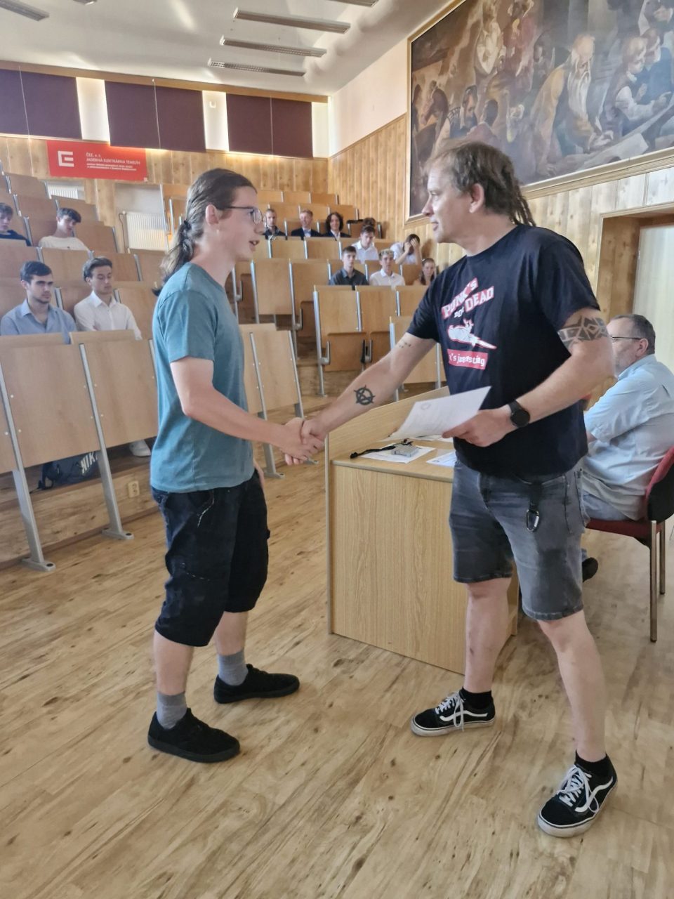20250627 094754 - Předání motivačních stipendií za 2. pololetí