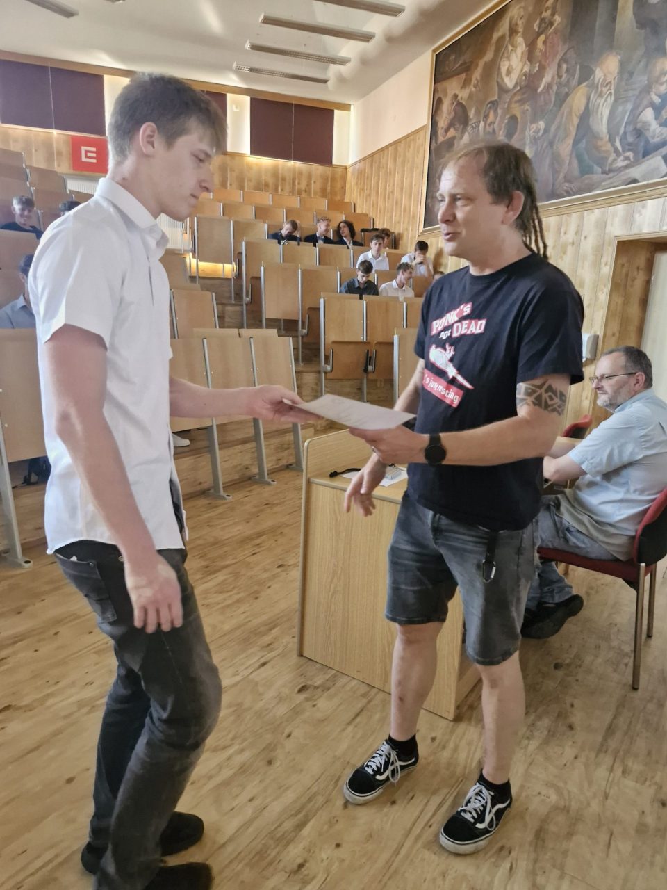 20250627 094837 - Předání motivačních stipendií za 2. pololetí