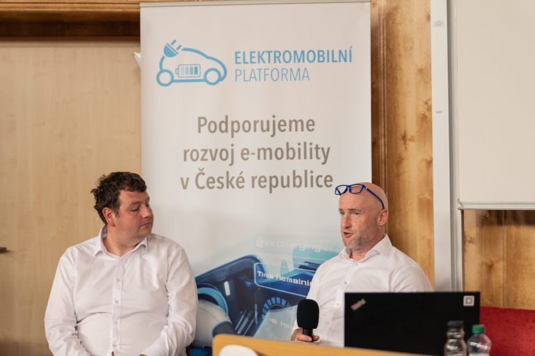 Elektromobilita 18 - Úvod