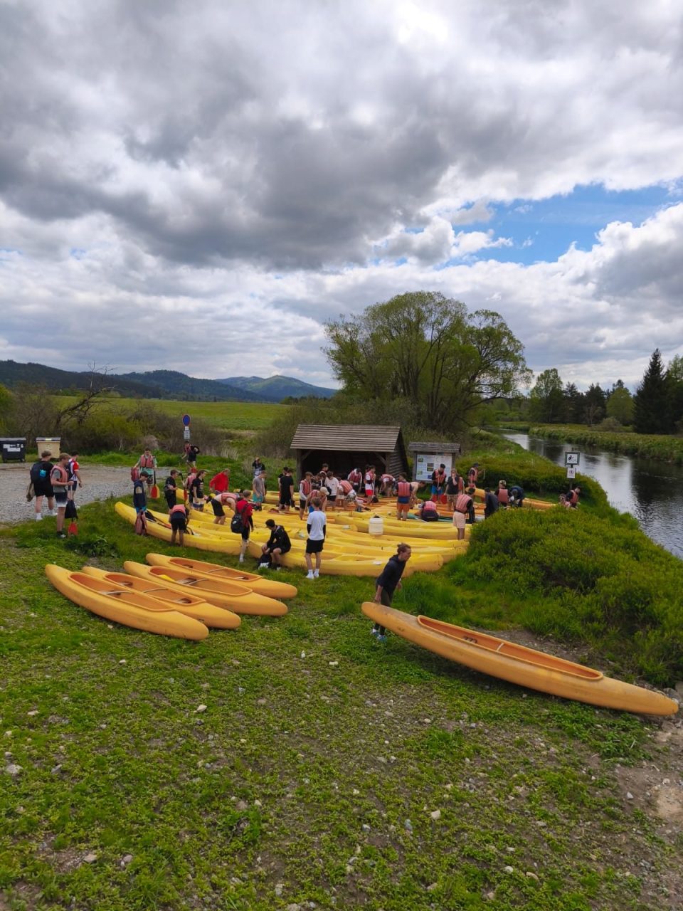 IMG 20250527 WA0009 - Sportovně-turistický kurz 3.EE a 3.ER