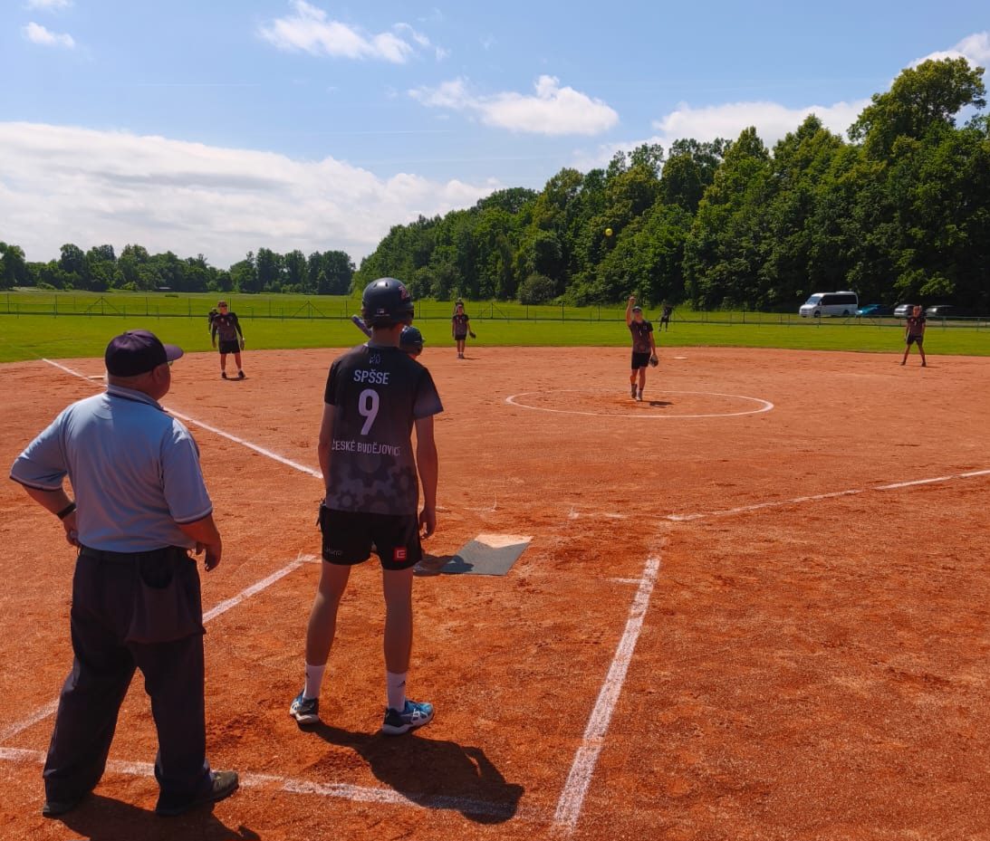 IMG 20250611 WA0001 - MČR středních škol v softballe
