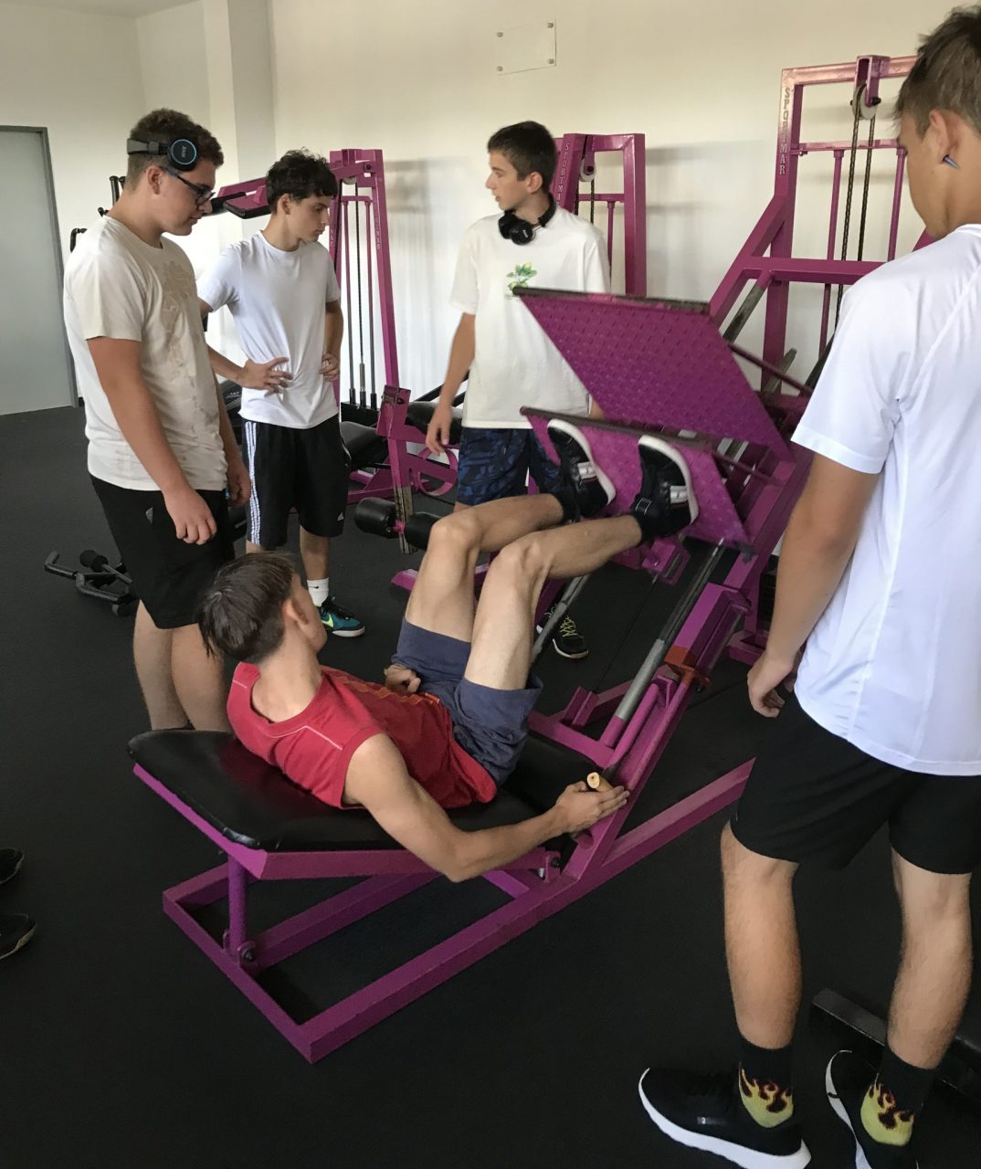 71FCD53A 7AB6 4754 B278 086C1A228E9C 1 - Adaptační kurzy 1. ročníku za námi