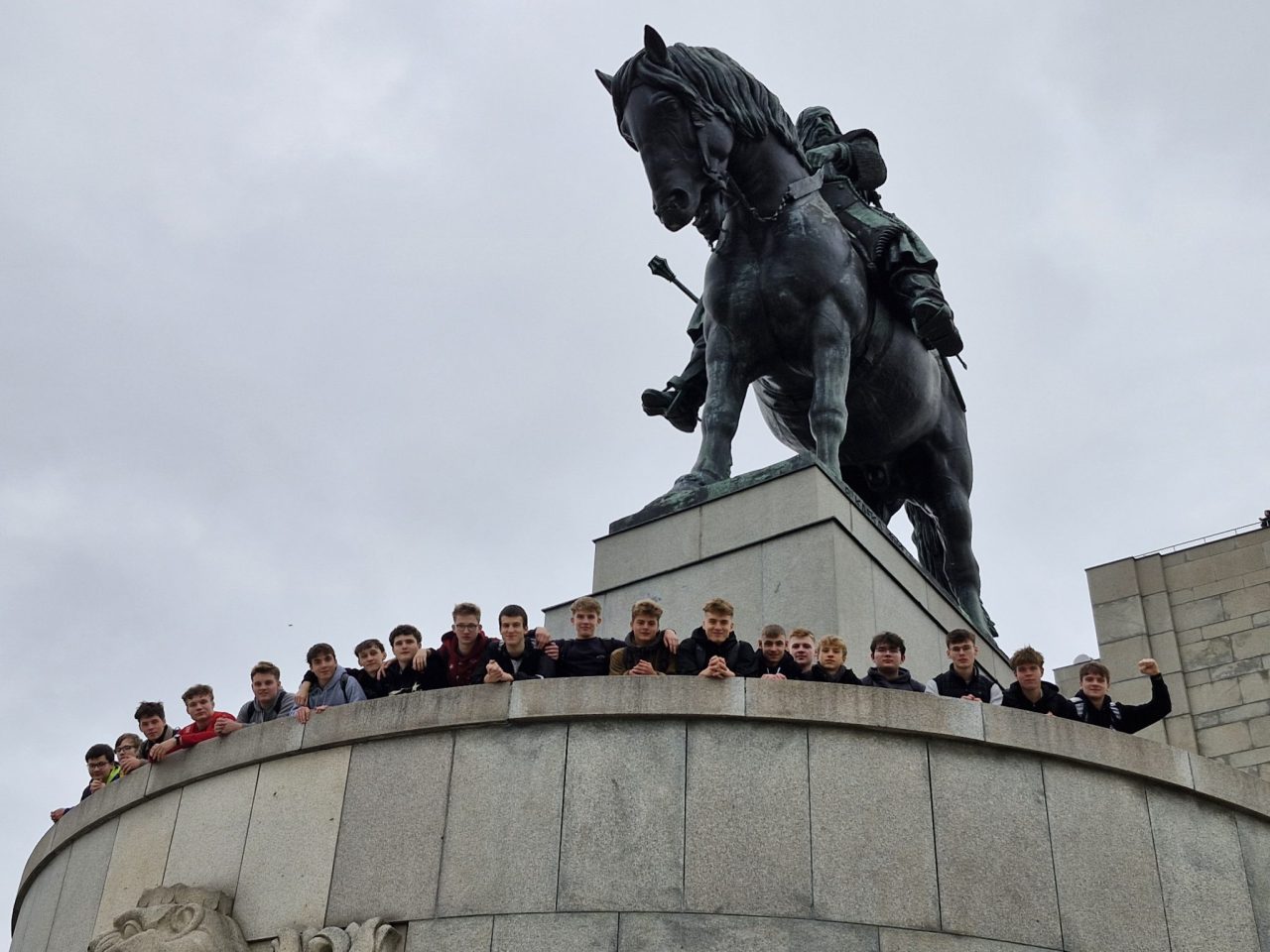 20251008 132409 - Společenskovědní exkurze do Prahy (3.EM a 3.ER)