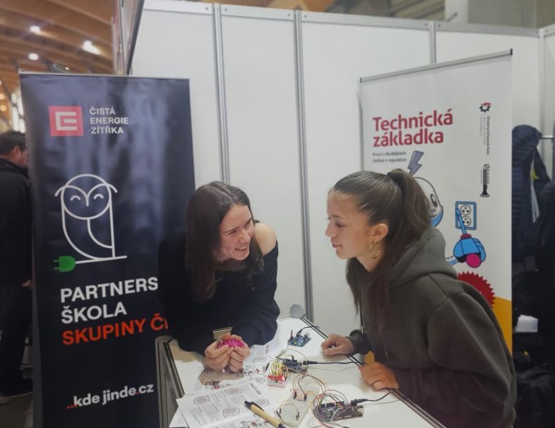 1762632286607 - Prezentace školy na výstavě Vzdělání a řemeslo – 1. místo v soutěži „Škola doporučená zaměstnavateli“