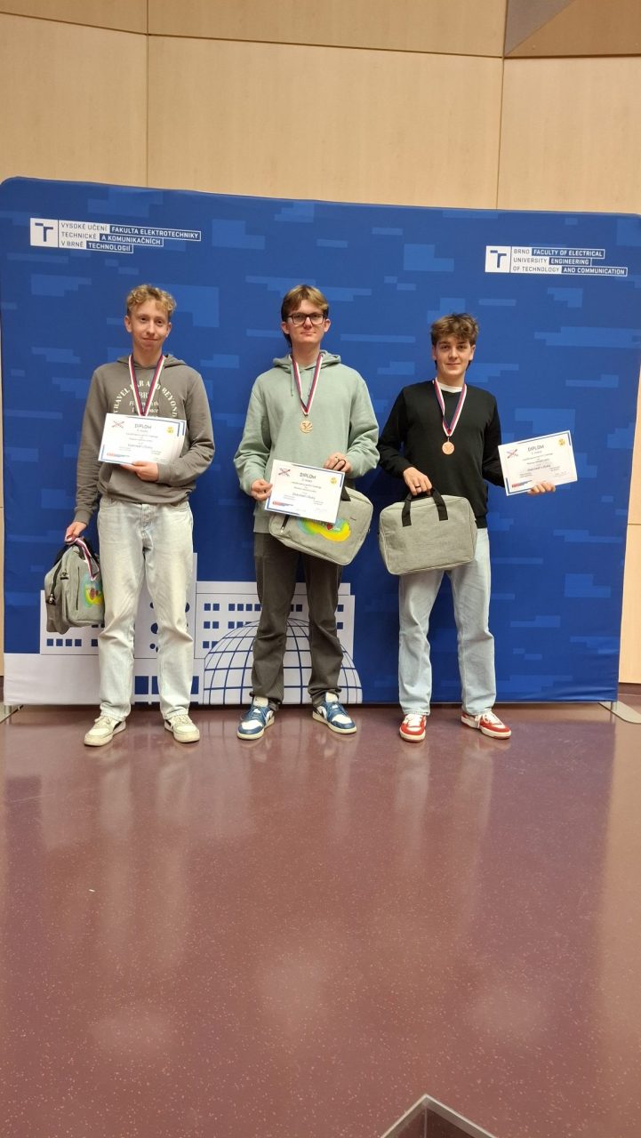 20251113 170514 1 - Soutěž Merkur perfekt challenge VUT Brno