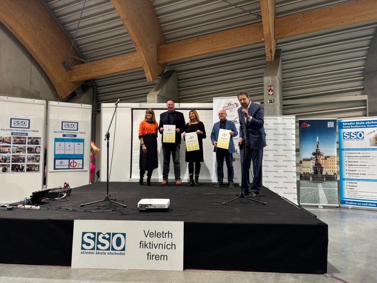 IMG 20251106 WA0000 - Prezentace školy na výstavě Vzdělání a řemeslo – 1. místo v soutěži „Škola doporučená zaměstnavateli“