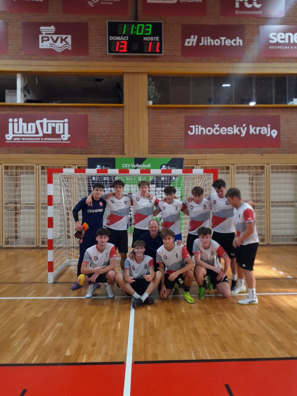 WhatsApp Image 2025 11 14 at 09.06.17 - Sportovní výkony našich studentů