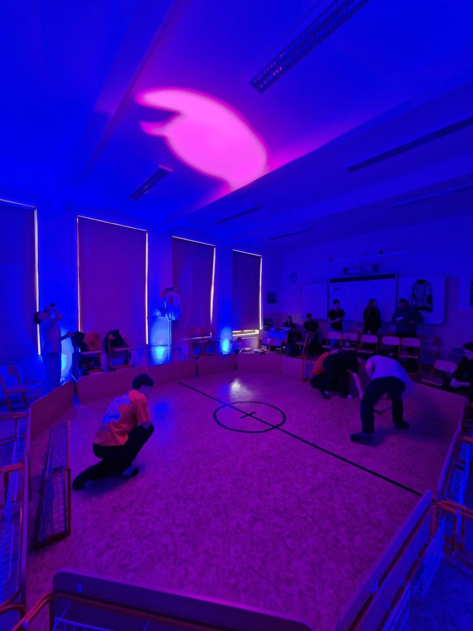 20251219 105154 - Studentský den před Vánoci přinesl nové nápady i těsné výsledky