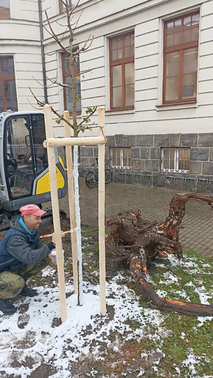 Obrazek3 - Rozšíření kolárny