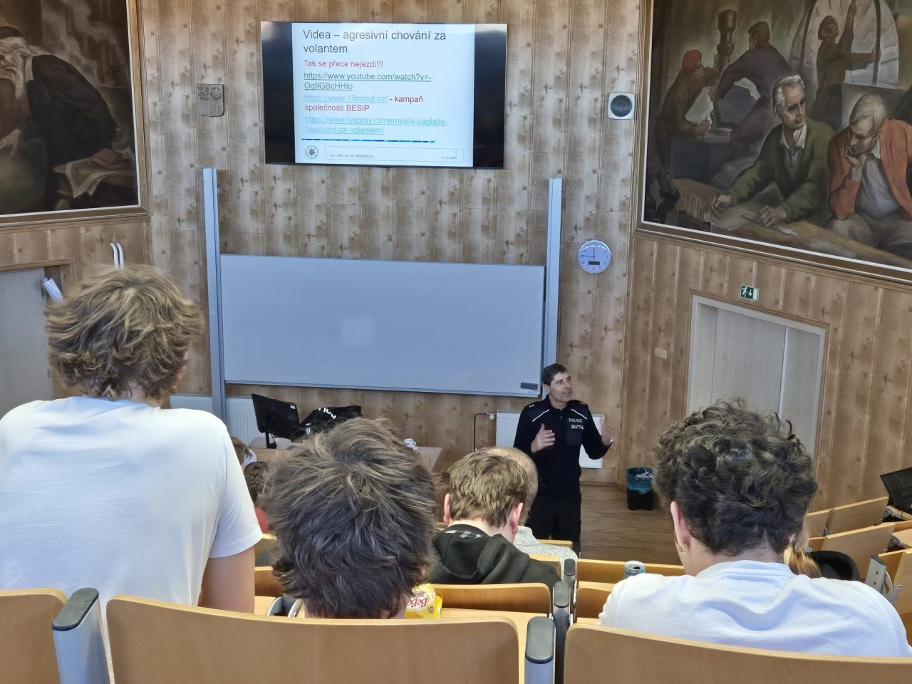 20260127 114540 - Preventivní přednášky Policie ČR pro 1. a 3. ročník