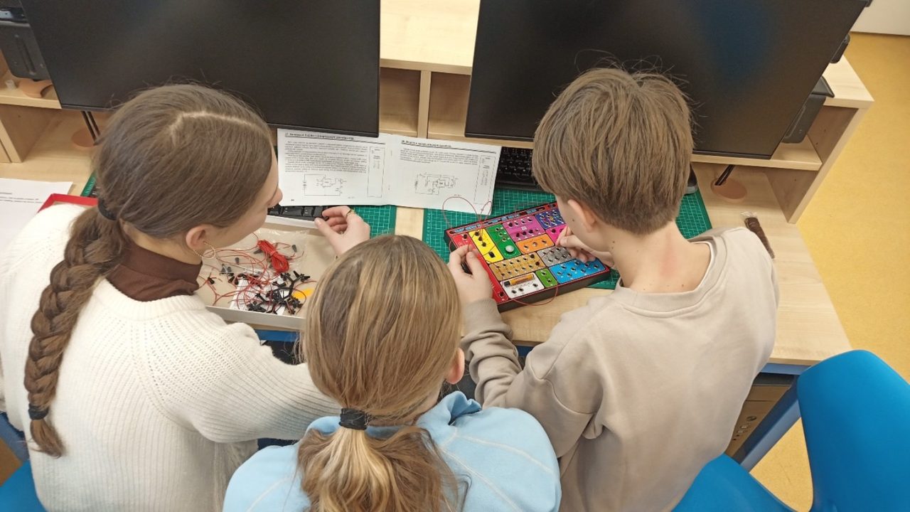 Obrazek1 - Polytechnický den - ZŠ Bezdrevská, Vltava (9. 1. 2026)