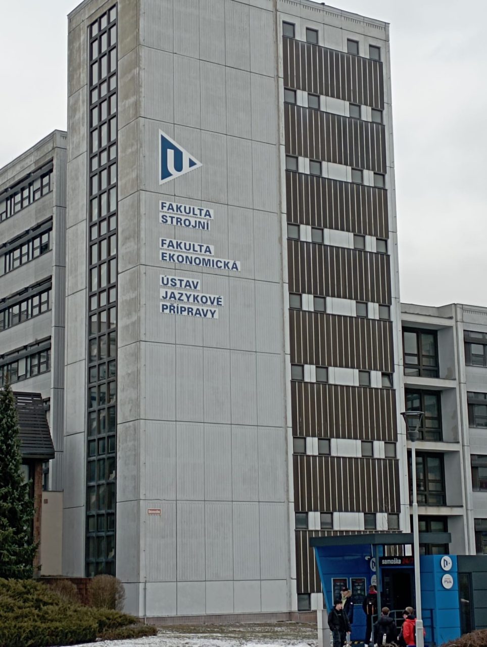 WhatsApp Image 2026 01 28 at 07.56.10 - Exkurze na DOD Strojní fakulty ZČU v Plzni (27. 1. 2026)