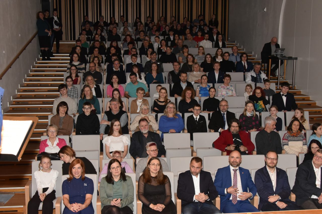 639585814 1454136566723679 8080707313827501522 n - Úspěch našich studentů v anketě Talent Jihočeského kraje