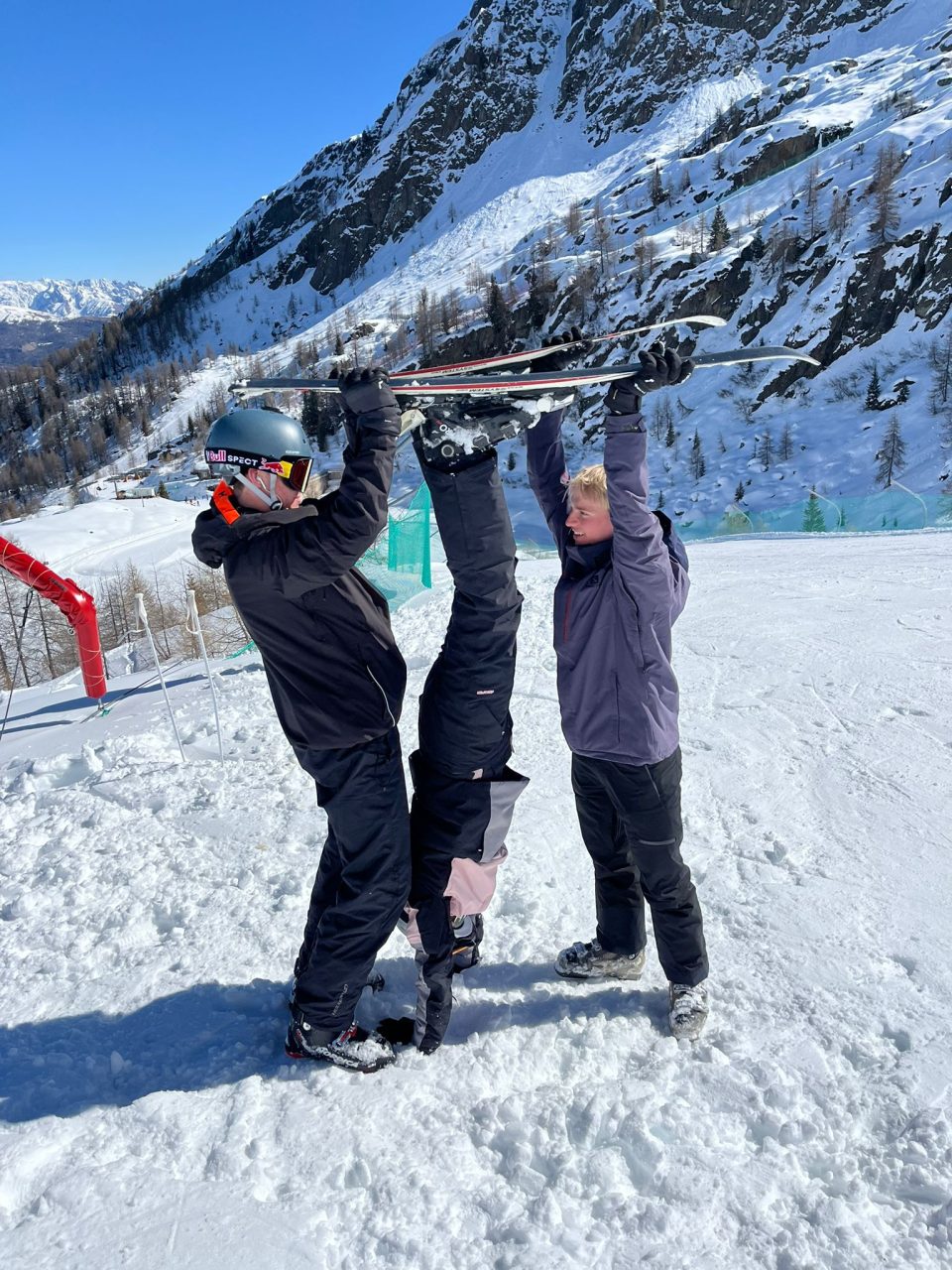 IMG 20260319 WA0009 - Březnový lyžařský kurz v italské Aprice (2.S a 2.ER)