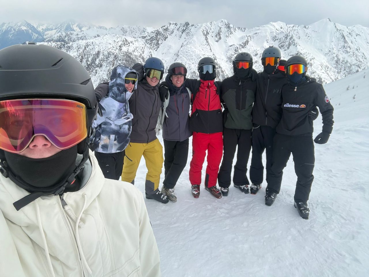 IMG 20260319 WA0010 - Březnový lyžařský kurz v italské Aprice (2.S a 2.ER)