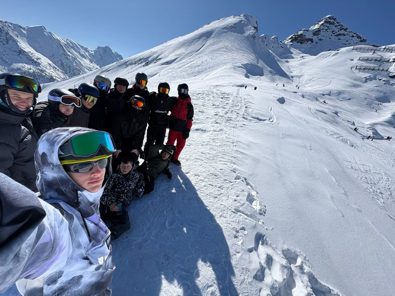 IMG 20260319 WA0015 - Březnový lyžařský kurz v italské Aprice (2.S a 2.ER)