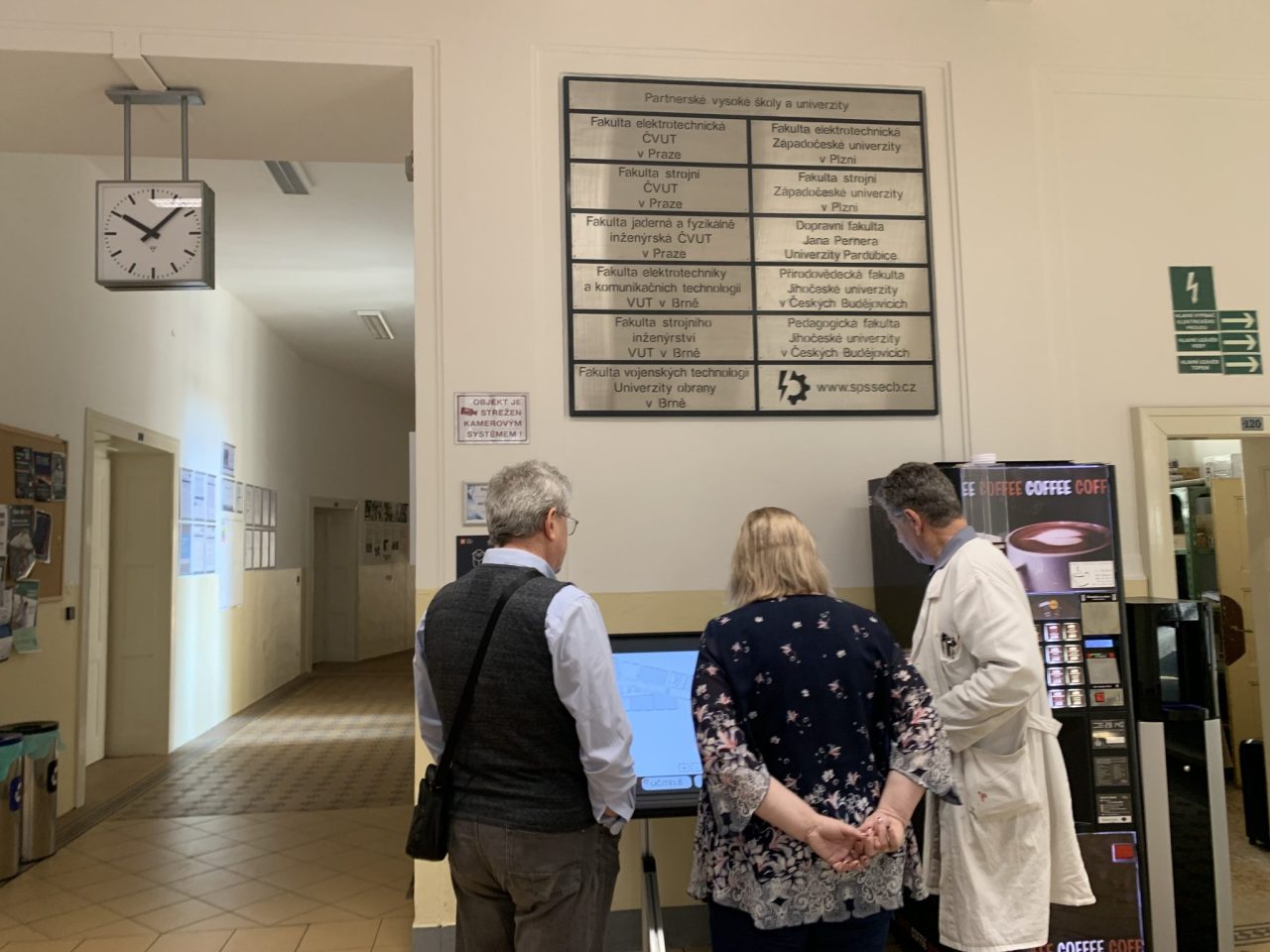 IMG 0385 - Naši školu navštívili pedagogové ze Slovenska v rámci programu Erasmus+