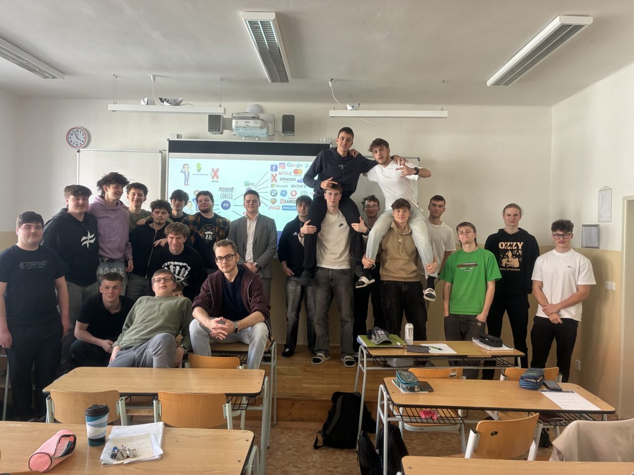 IMG 9276 - Finanční gramotnost v praxi: Přednáška absolventa Martina Tanzera