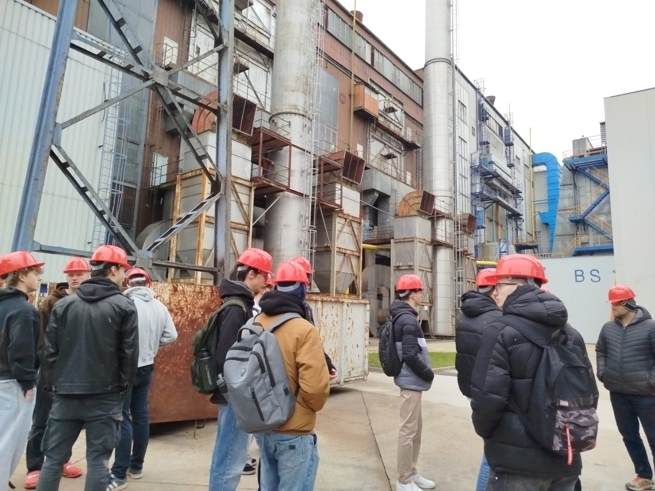 1000008064 - Exkurze třídy 3.ER do Teplárny Č. Budějovice (10. 4. 2026)