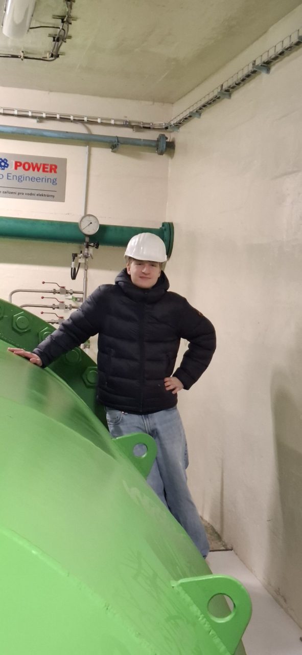 20260410 110918 - Exkurze třídy 1.EE do vodní elektrárny Lipno I (10. 4. 2026)