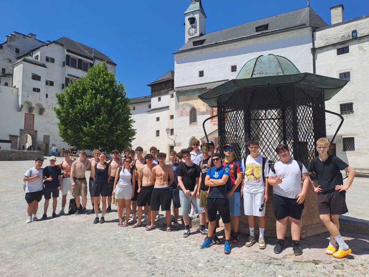 1000056112 - Školní výlet 2.S - Salzburg