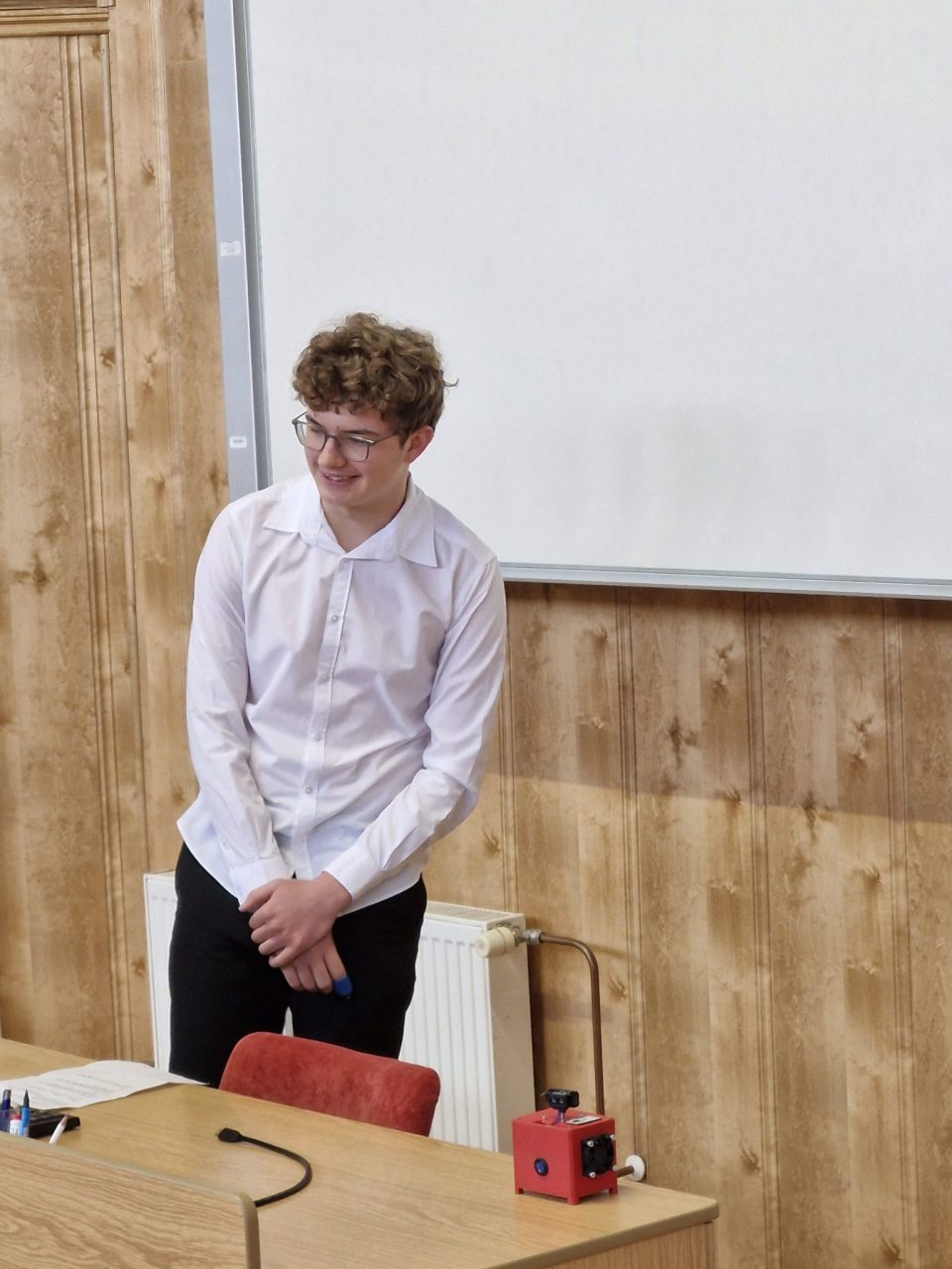 20260610 132331 - Ročníkové práce 2025/2026: studenti představili své projekty zástupcům firem