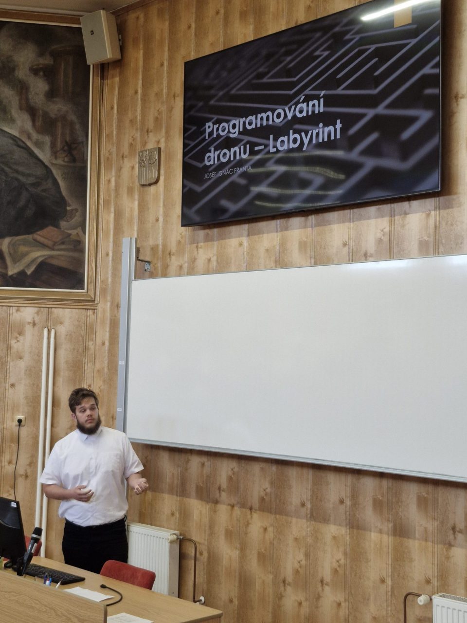 20260610 145657 - Ročníkové práce 2025/2026: studenti představili své projekty zástupcům firem