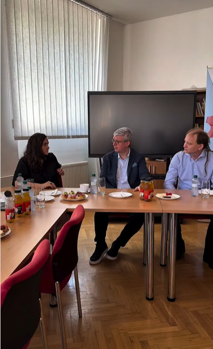 havl 2 - Naši školu navštívil ministr průmyslu Karel Havlíček