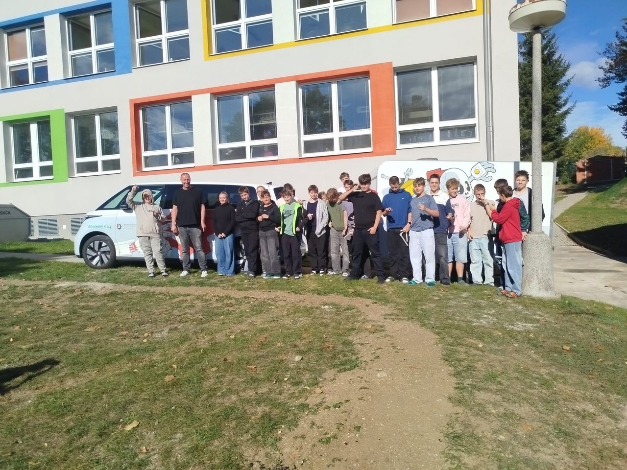WhatsApp Image 2026 10 14 at 14.51.39 1 - Technická základka na kolech nadchla žáky v Českém Krumlově
